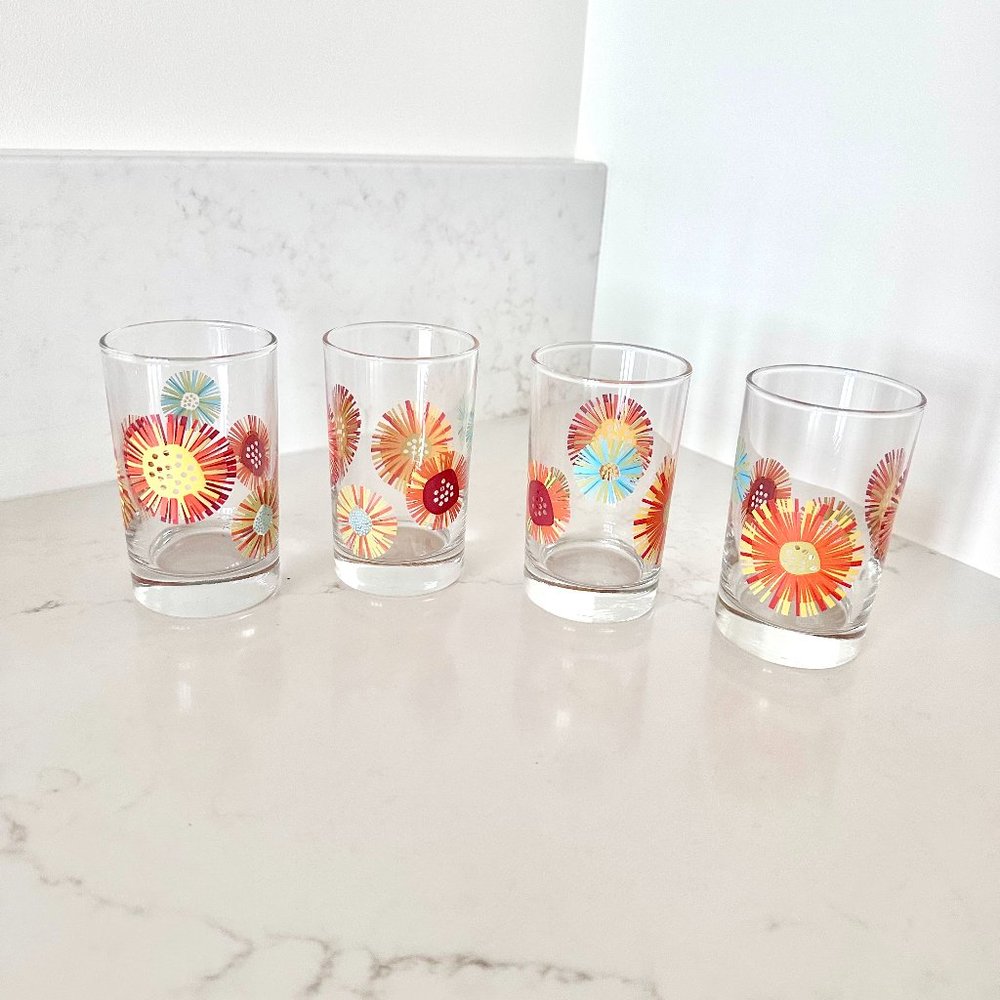 Crate & Barrel Juice Glasses set of 4